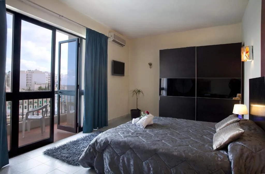Double or Twin SEA VIEW Room, St. Julian's Bay Hotel, Malta
