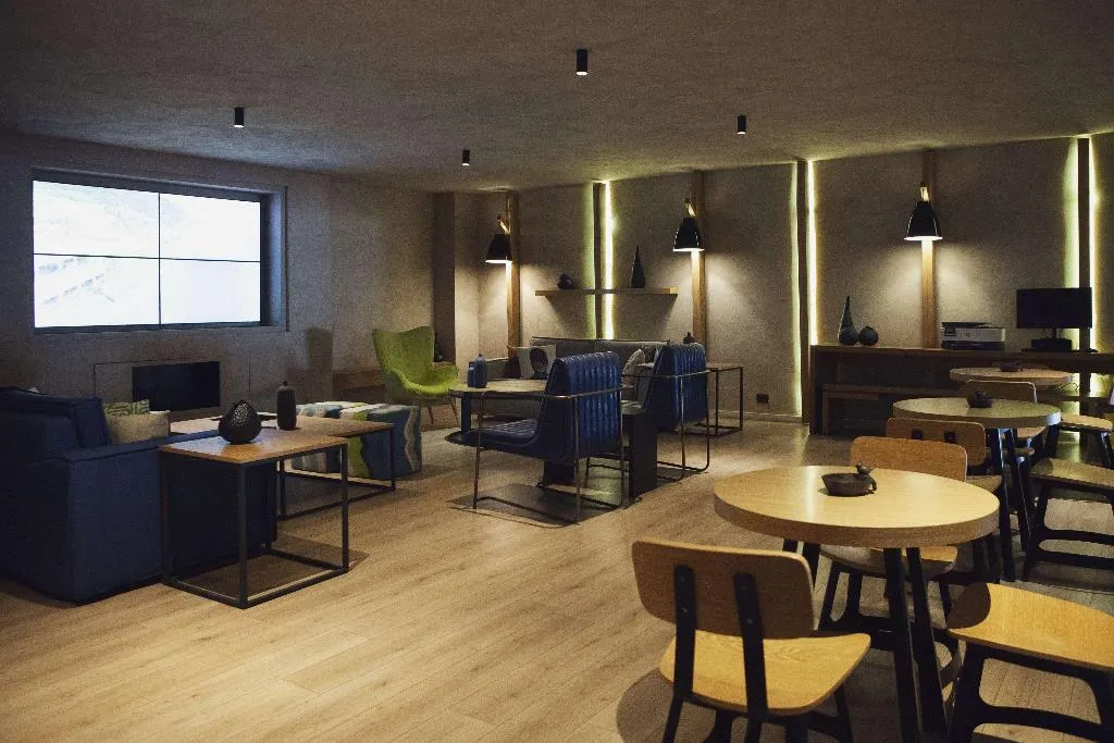 Bar, Domes Aulus Elounda, Curio Collection by Hilton, Crete