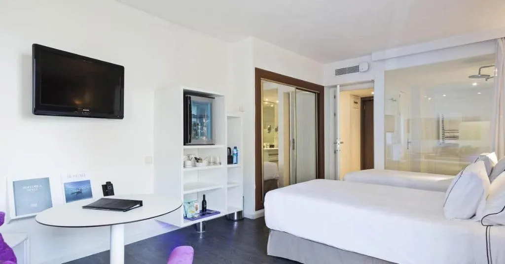 DOUBLE PREMIUM Room, Melia Palma Marina, Majorca