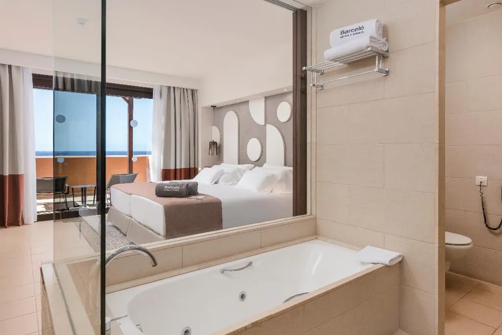 SUITE DELUXE SEA VIEW Room, Barcelo Tenerife Royal level, Tenerife
