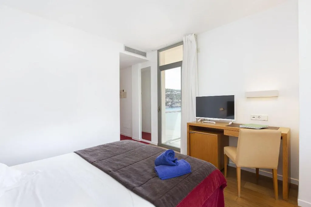 DOUBLE STANDARD Room, Aimia, Majorca