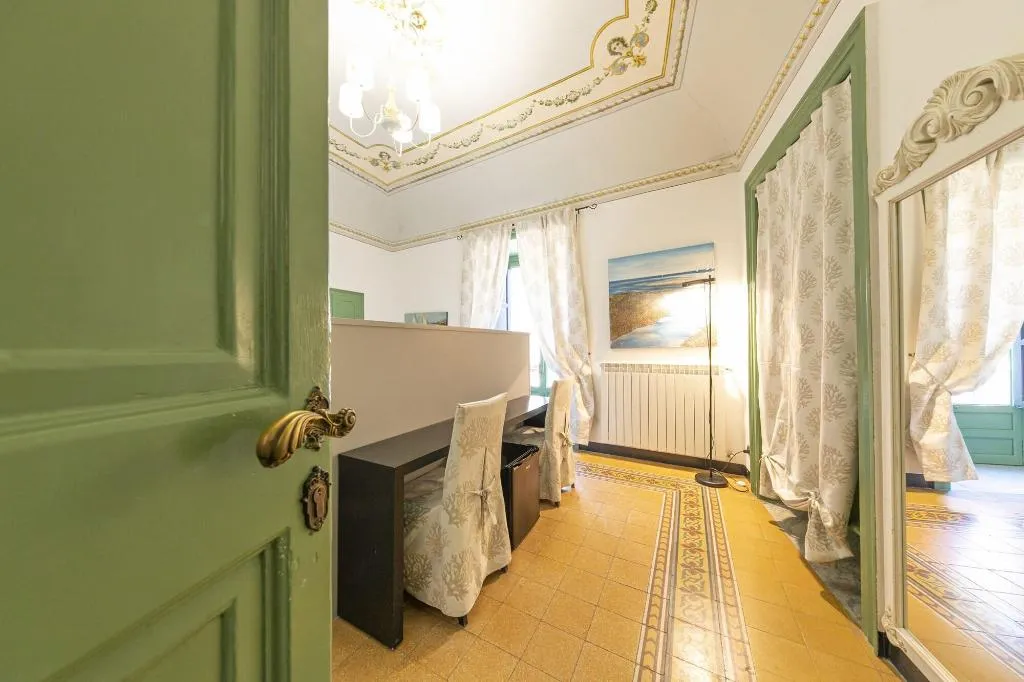 Room, Palazzo Villelmi, Palermo