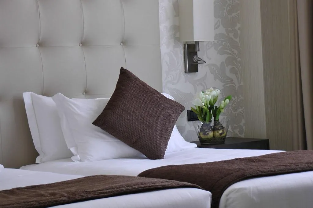 TWIN DELUXE Room, Windsor, Milan