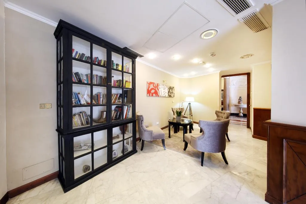 Lobby, Traiano, Rome