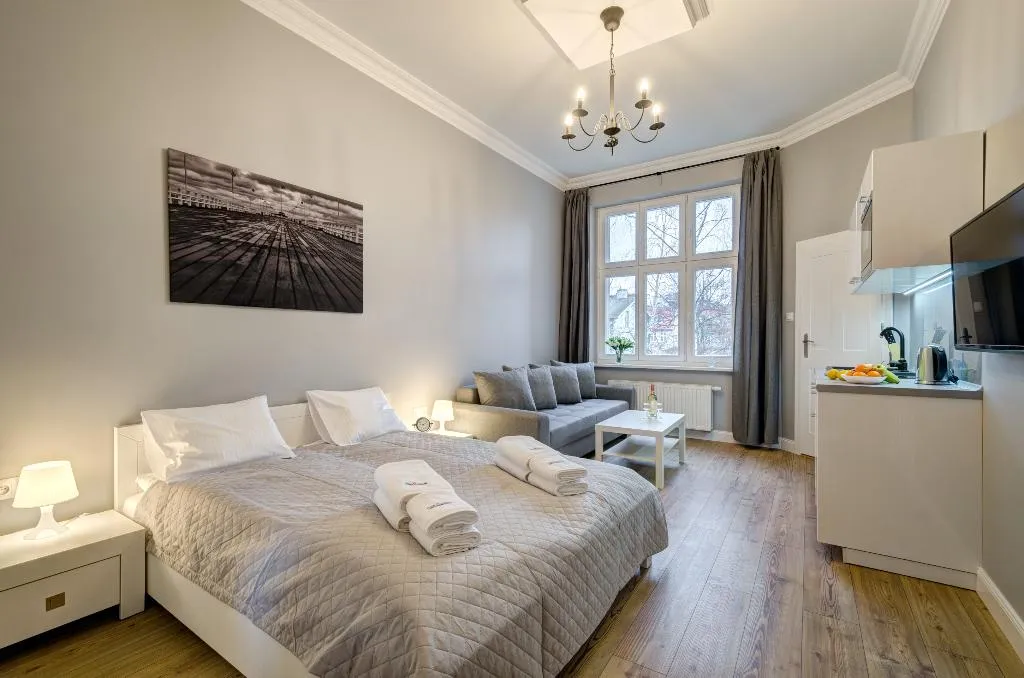 STUDIO SUPERIOR Room, Dom & House - Apartments Podjazd Central Sopot, Gdansk