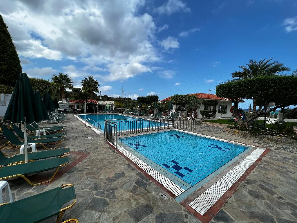 Pool, Nikolas Villas, Crete