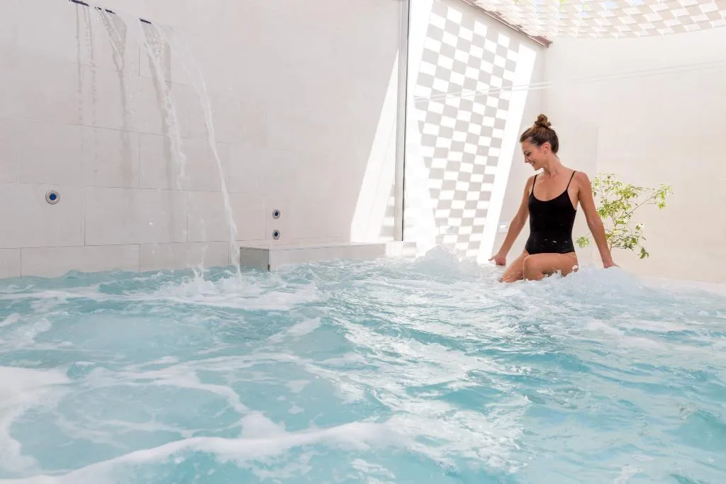 Sports and Entertainment, Ebano Hotel Apartments & Spa, Ibiza