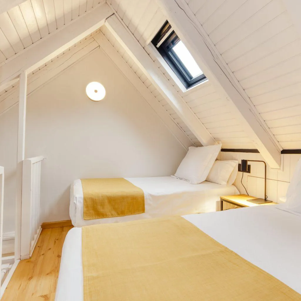 QUADRUPLE DUPLEX Room, Viella, Costa Brava