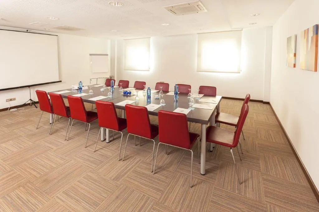 Conferences, Port Elche, Costa Blanca