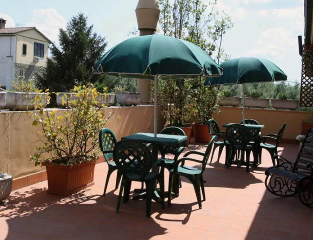 Terrace, Albergo Monna Lisa, Florence