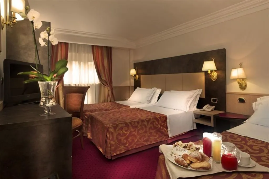 Double or Twin GARDEN VIEW Room, Pinewood Hotel Rome, Rome