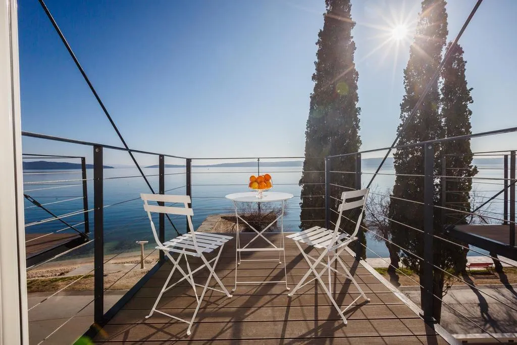 Terrace, Stacija, Split