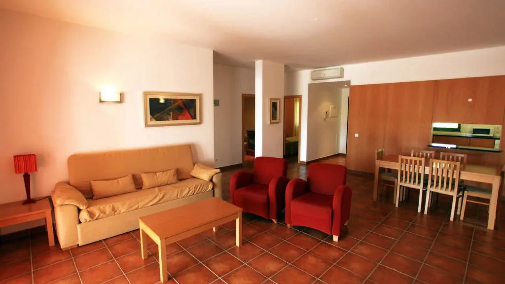 APARTMENT THREE BEDROOMS Room, VitaSol Park, Algarve