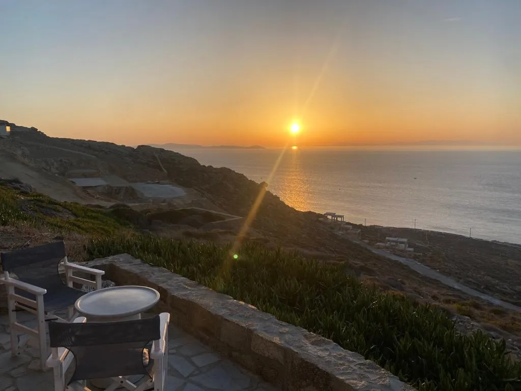 SUITE ONE BEDROOM ONE BATHROOM Room, White Rock Suites & Villas, Mykonos