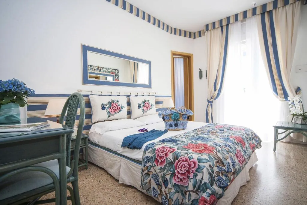 Room, Hotel Ariston, Venice