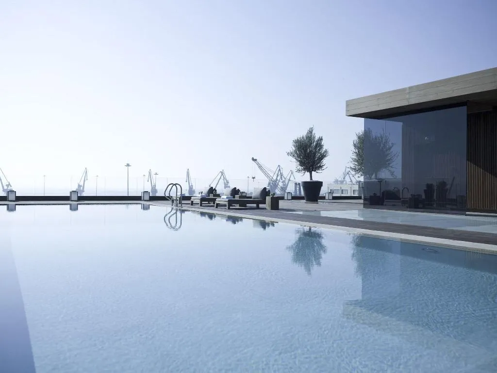 Pool, The Met, Halkidiki