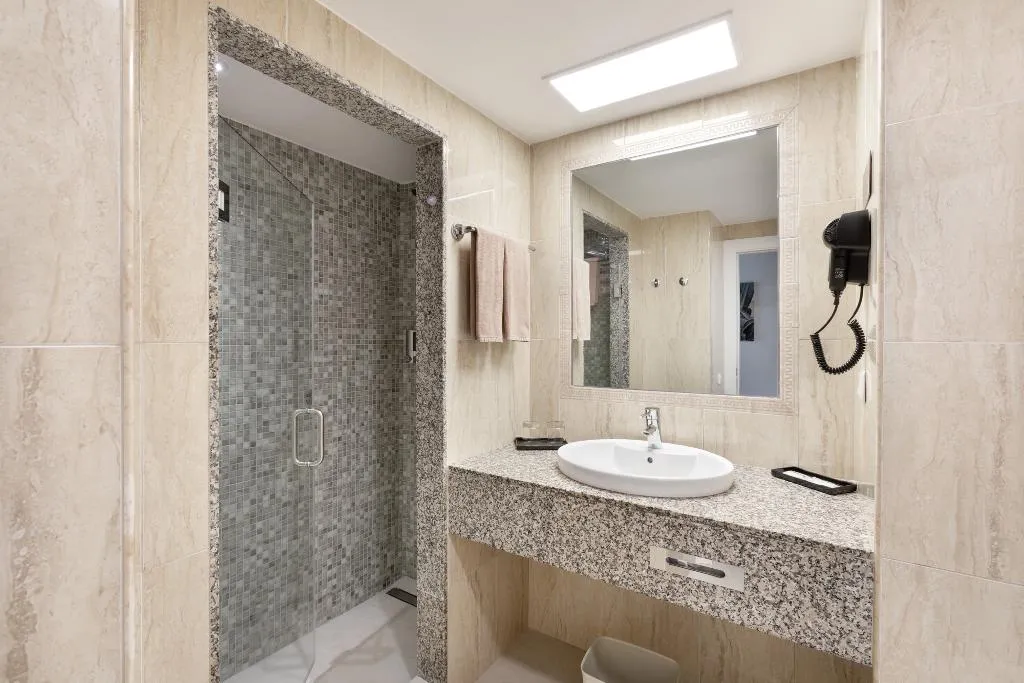 Double or Twin GRAND Room, Hotel Riu Paraiso Lanzarote - All Inclusive, Lanzarote