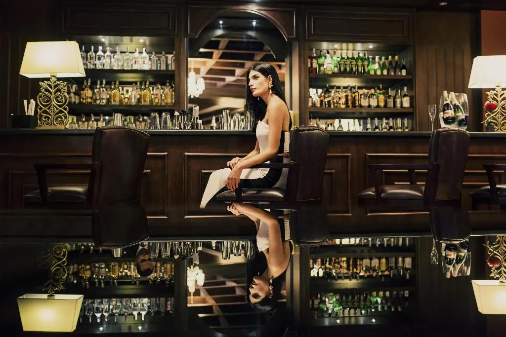 Bar, Kempinski Palace Cairo, Cairo