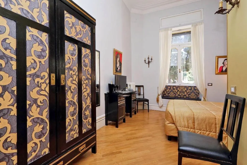 Room, Domus Monamì Luxury Suites, Rome