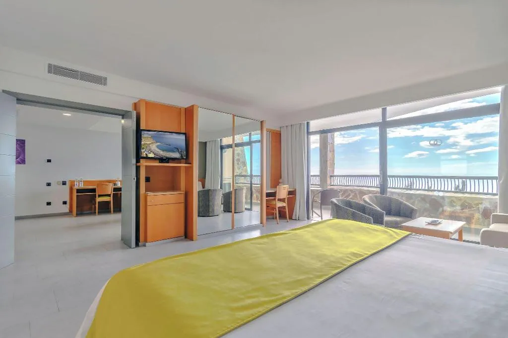 JUNIOR SUITE TWO BEDS Room, Gloria Palace Amadores Thalasso & Hotel, Gran Canaria