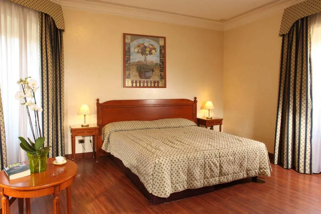 DOUBLE STANDARD Room, Alessandrino, Rome