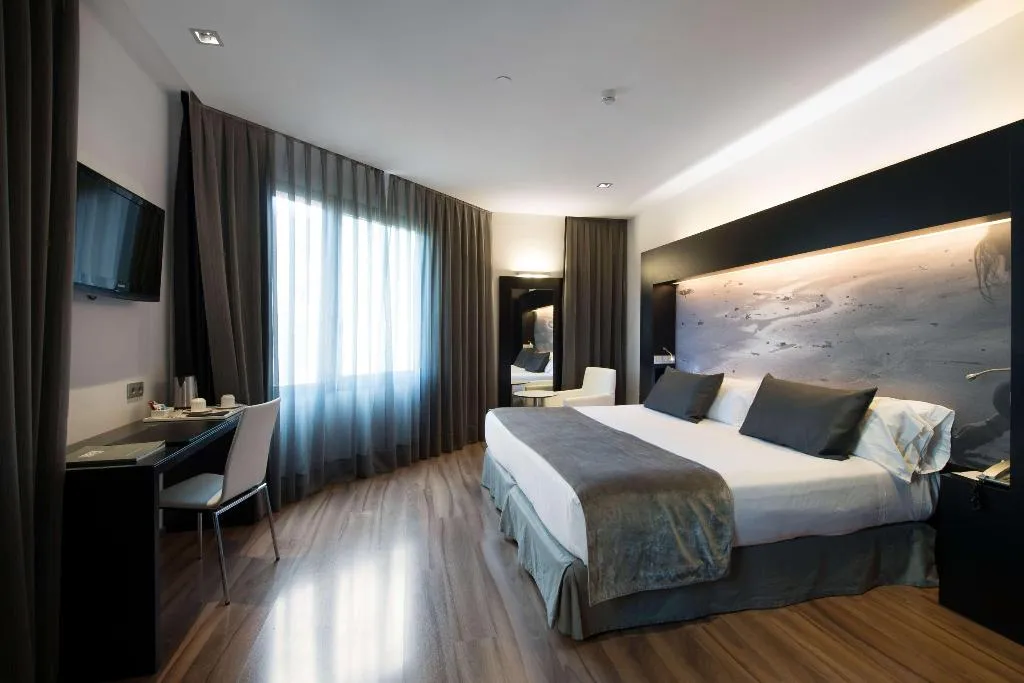Room, Catalonia Catedral, Barcelona