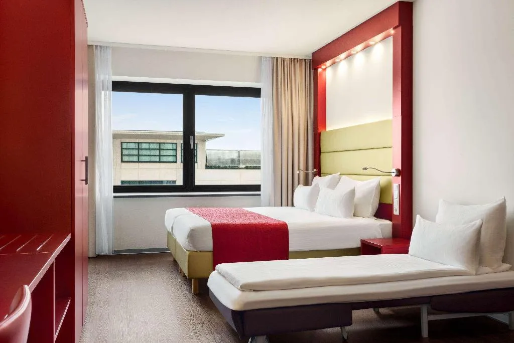 Room, Amedia Amsterdam Airport Trademark by Wyndham, Amsterdam