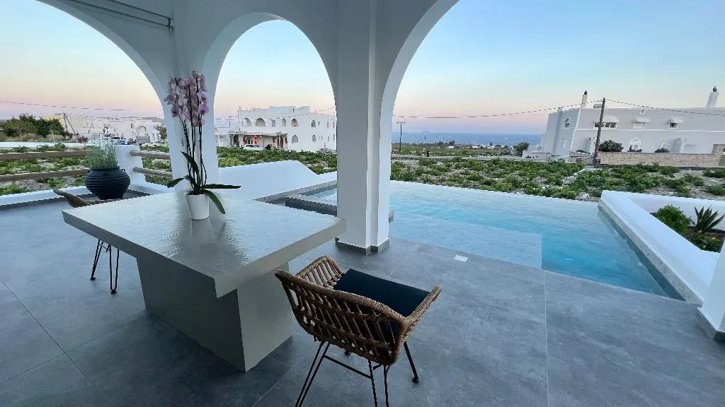 SUITE PREMIUM Room, Vineyard Exclusive Suites, Santorini