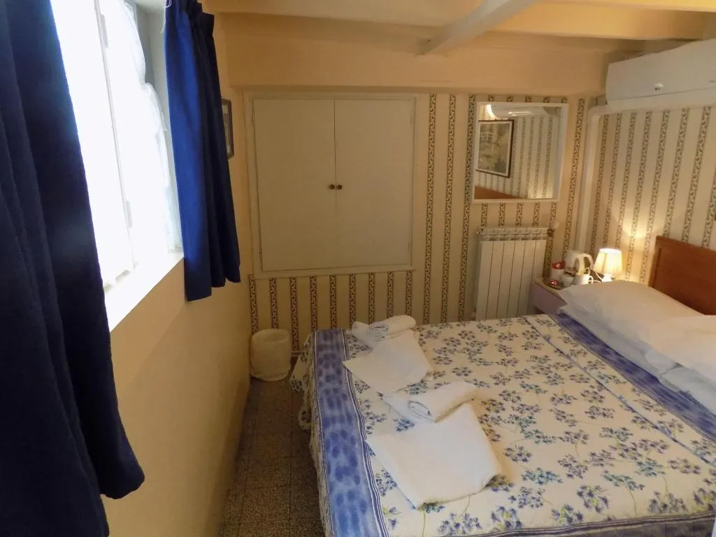 Room, Il Pitti Soggiorno, Florence