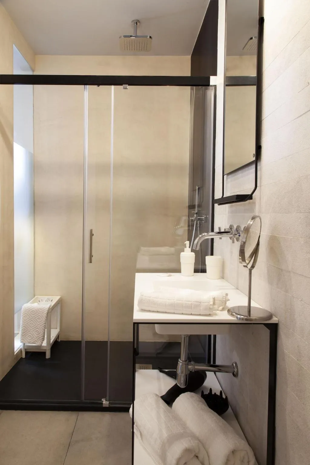 Room, Welldone Metropol, Seville