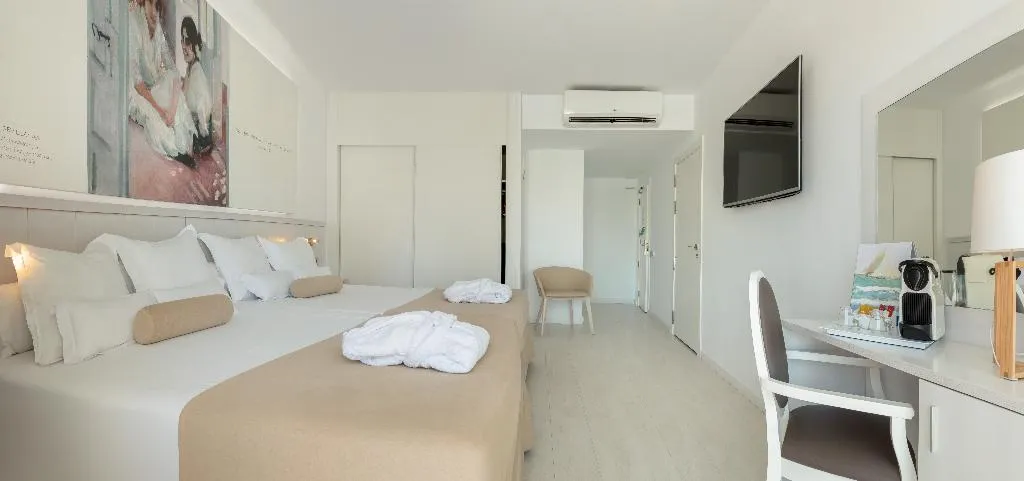 Double or Twin DELUXE Room, Villa Luz Family Gourmet and All Exclusive Hotel, Valencia