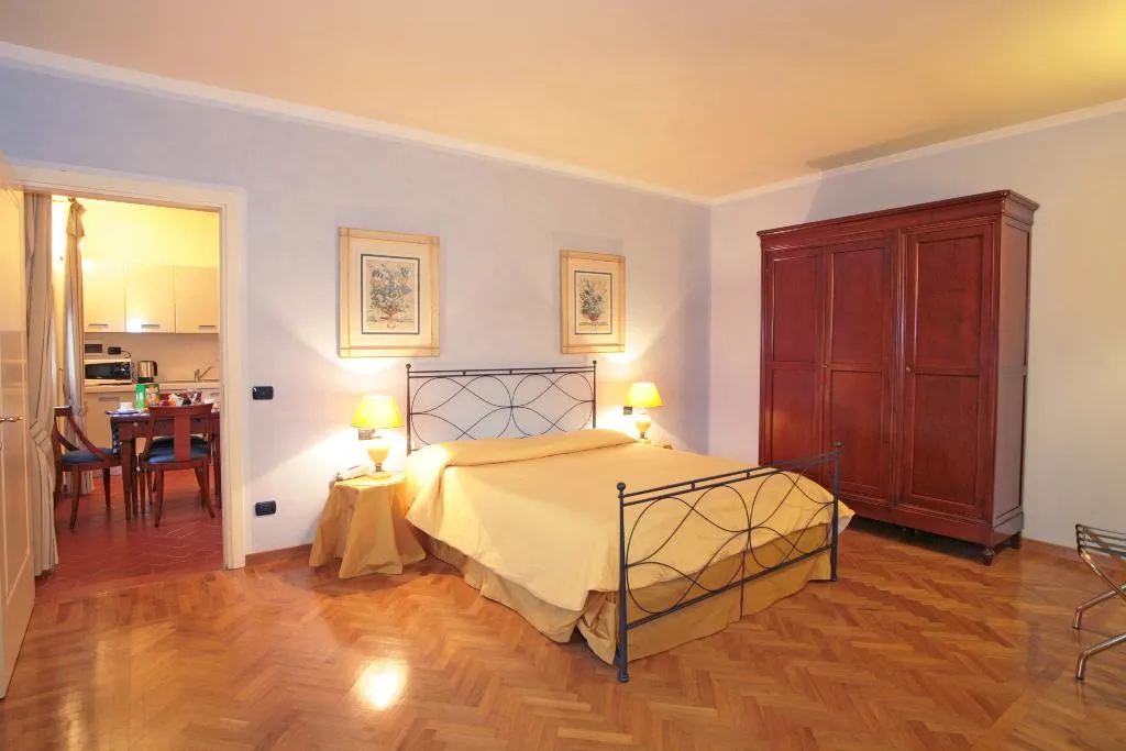 APARTMENT ONE BEDROOM Room, Residence Palazzo Gamba, Florence