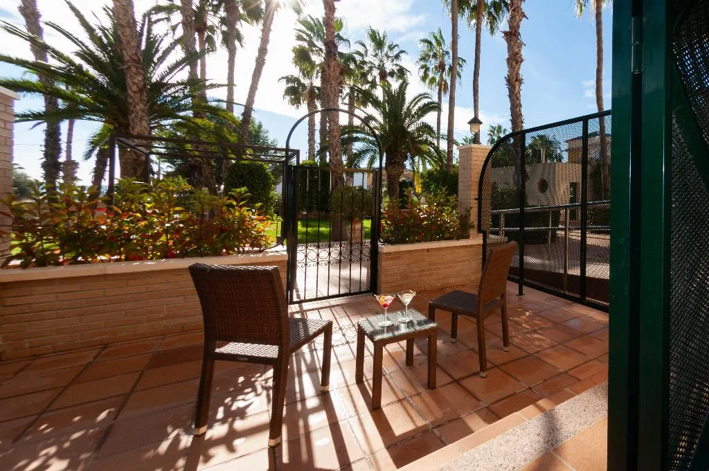 TWIN WITH TERRACE Room, Hotel La Laguna Spa & Golf, Costa Blanca