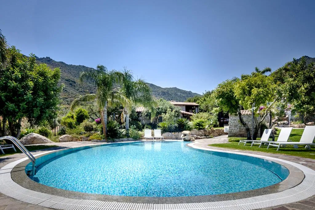 Pool, Cruccuris Resort, Cagliari