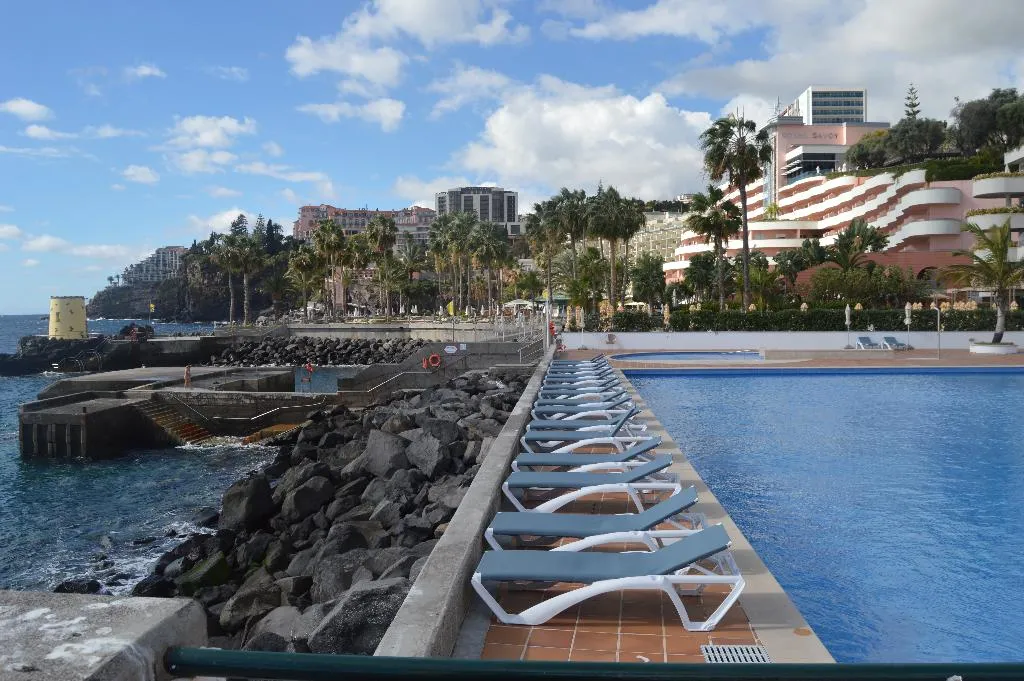 Beach, Quinta da Penha de Franca, Madeira