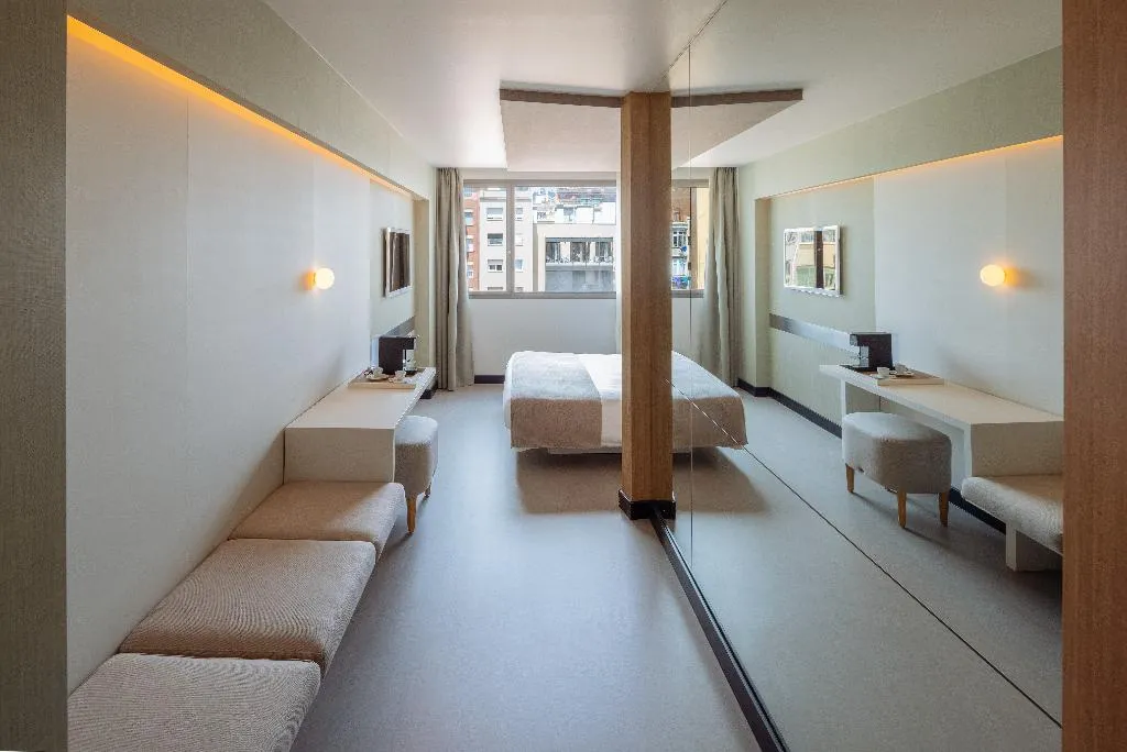 DOUBLE DELUXE Room, Hotel Arconte, Barcelona