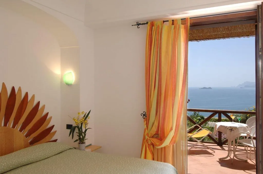 DOUBLE SUPERIOR Room, Tramonto D'oro, Naples
