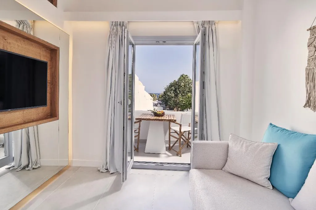 SUITE QUEEN SIZE BED Room, Nikki Beach Resort & Spa Santorini, Athens