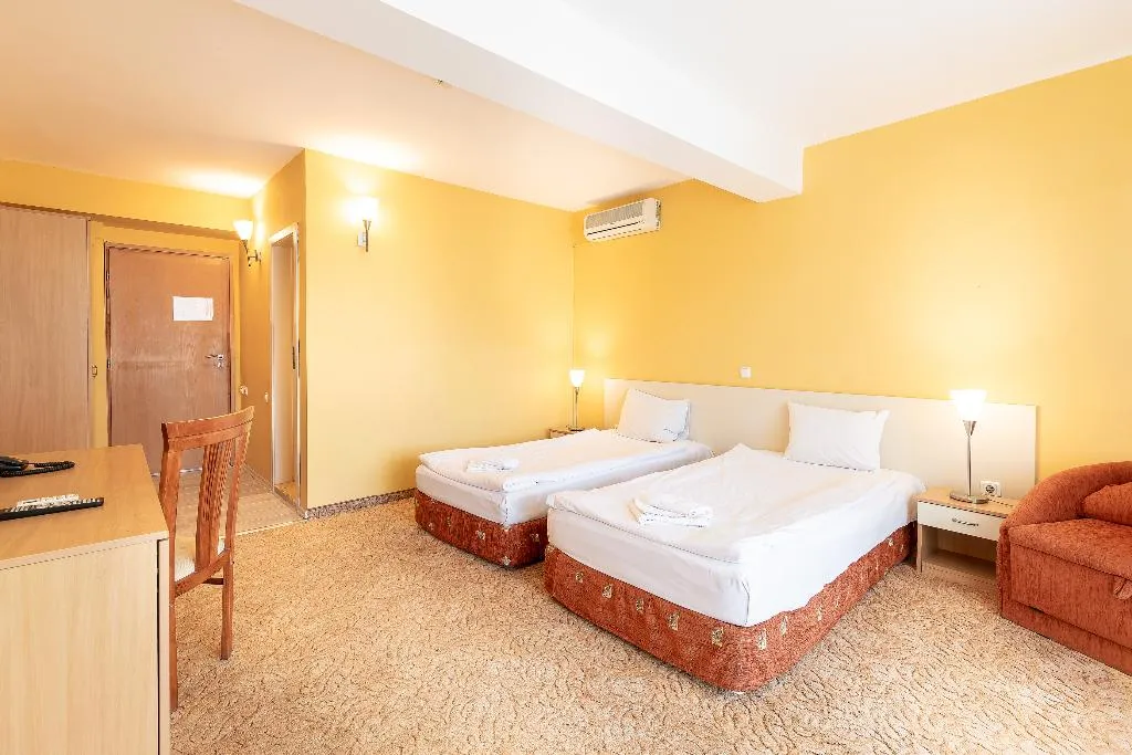 DOUBLE STANDARD Room, Juli, Bourgas