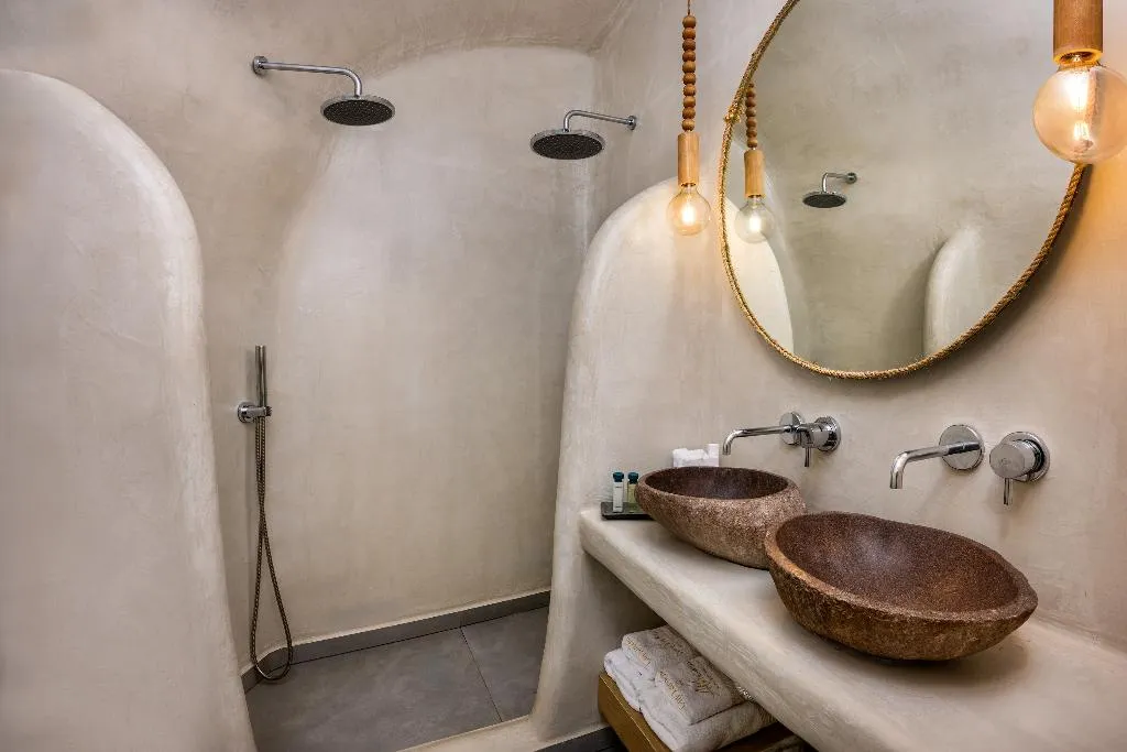 SUITE WITH JACUZZI Room, Athina Luxury Suites, Santorini