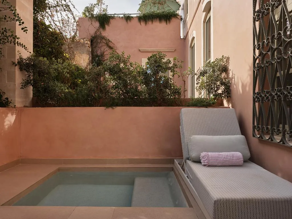 JUNIOR SUITE WITH JACUZZI Room, Domus Blanc Boutique Hotel, Crete
