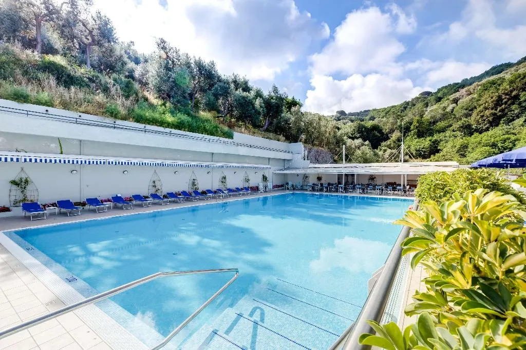 Pool, Best Western Hotel La Solara, Naples