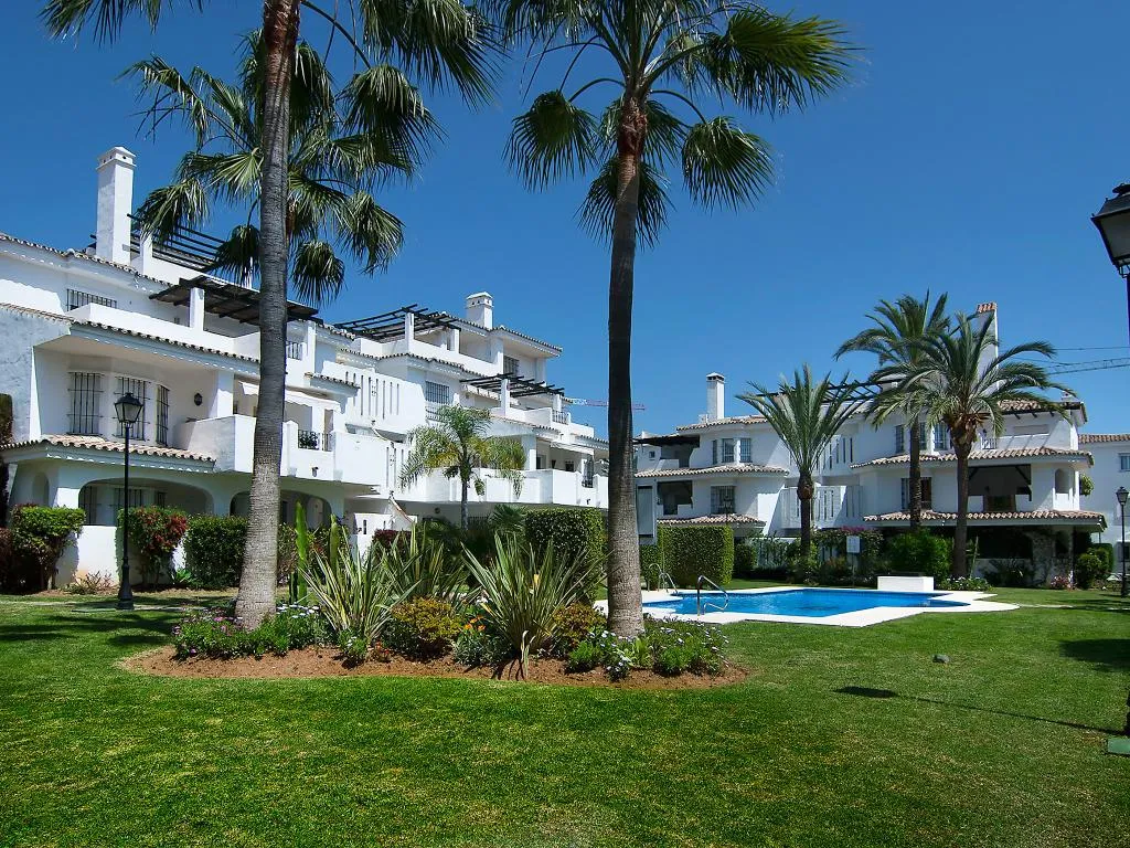 General view, Apartamentos Serinamar Marbella, Costa Del Sol