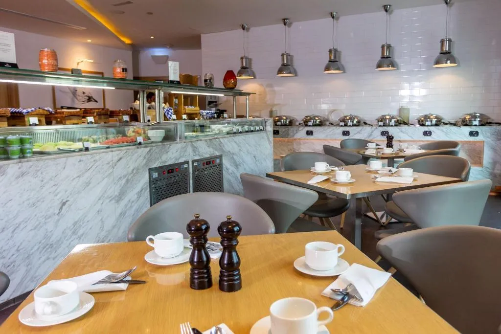 Restaurant, Premier Inn Dubai Investments Park, Dubai
