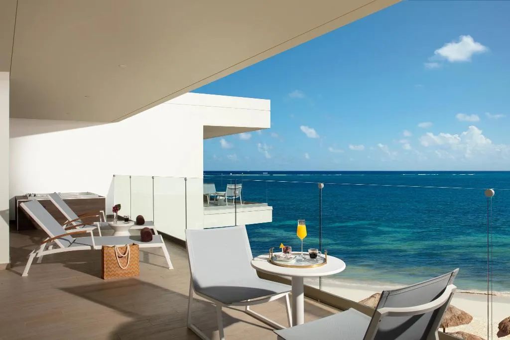 SUITE CLUB OCEAN FRONT Room, Secrets Riviera Cancun All Preferred-Adults Only, Cancun Area