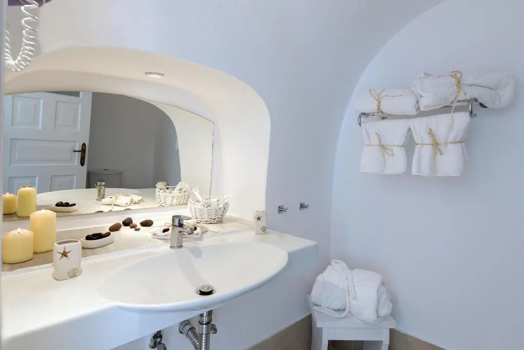 VILLA WITH TERRACE Room, Dream Island Hotel, Santorini