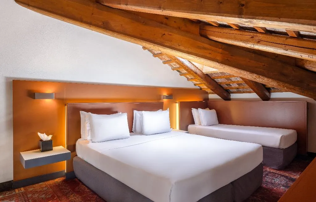 SUITE CANAL VIEW Room, Eurostars Cannaregio, Venice