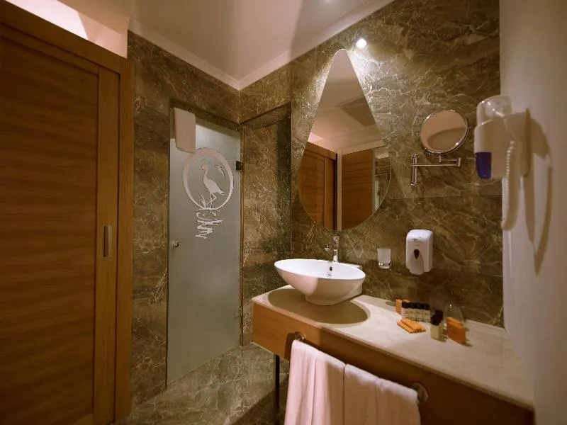 FAMILY ROOM SIDE SEA VIEW Room, Port Nature Luxury Resort Hotel & Spa, Antalya