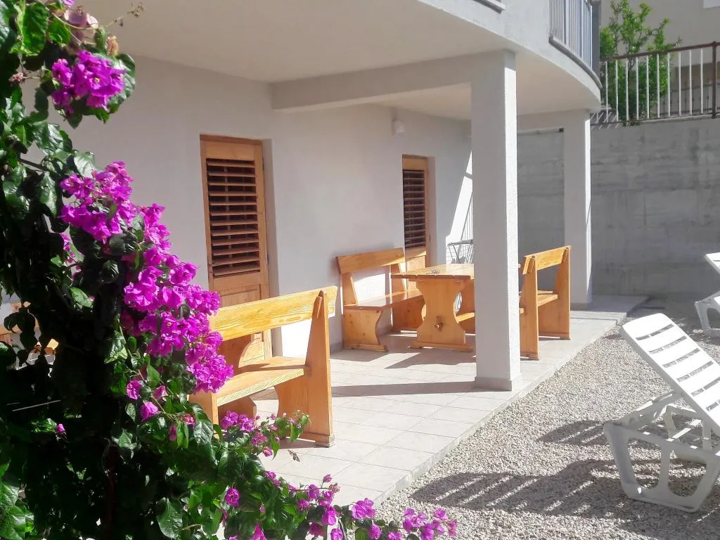 APARTMENT CAPACITY 4 Room, Apartments Jure, Split