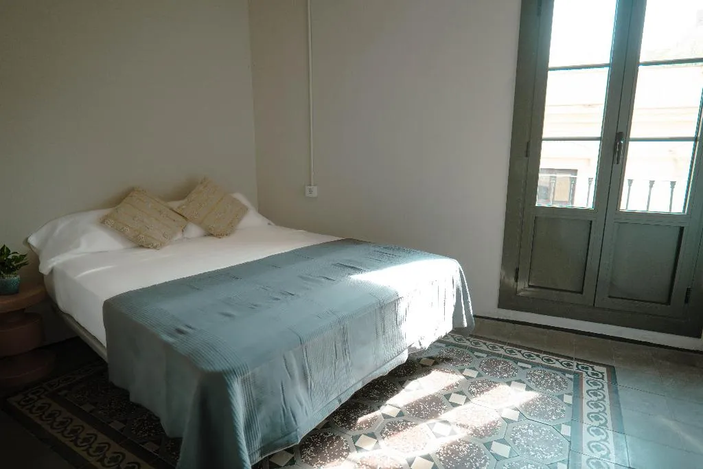 APARTMENT CAPACITY 7 Room, Smartr Barcelona Ramblas, Barcelona